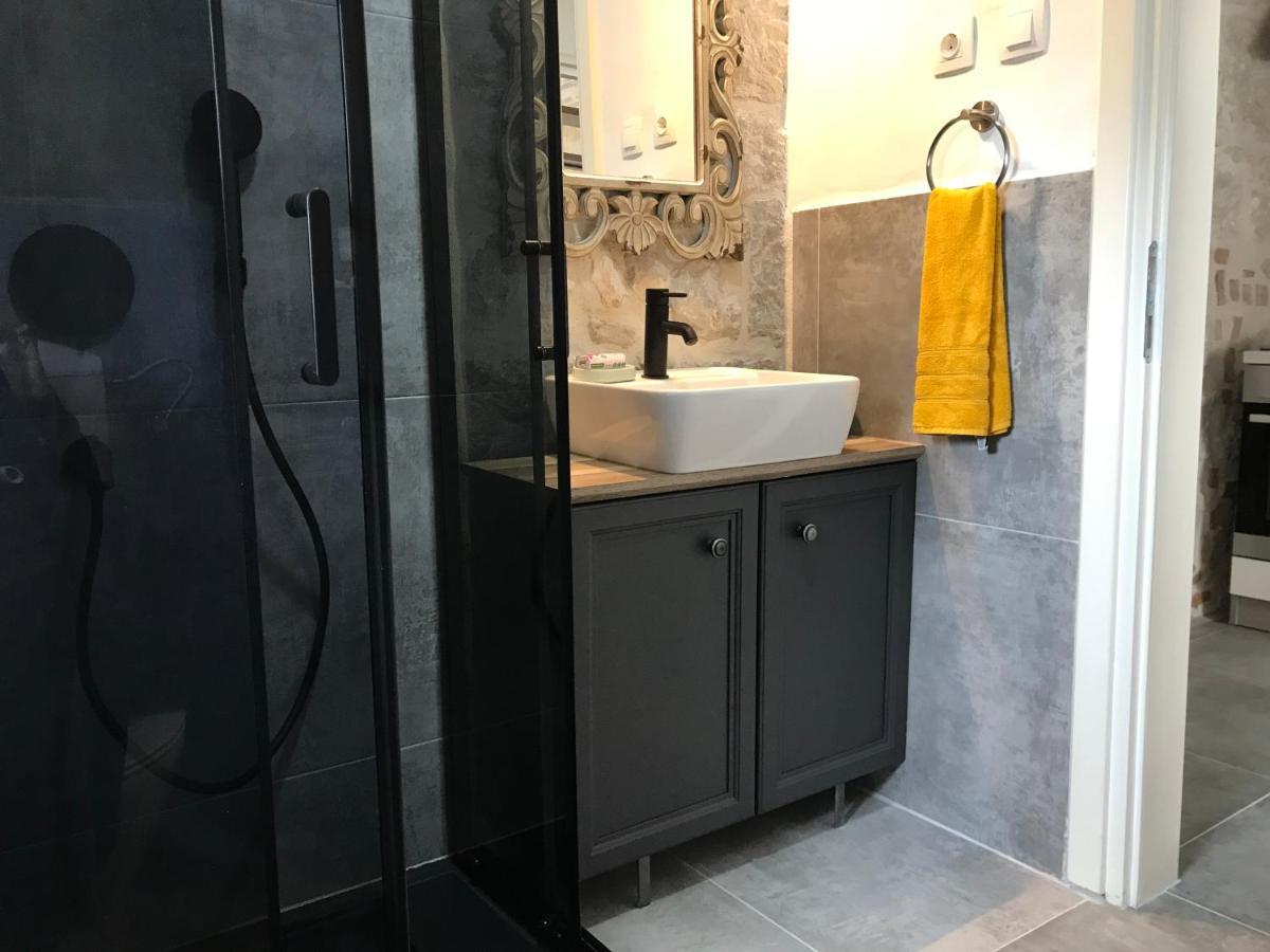 Apartmán Stone House Chiara Seaview Funtana Exteriér fotografie